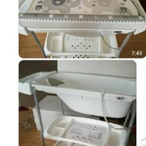 Повивална со корито и полици