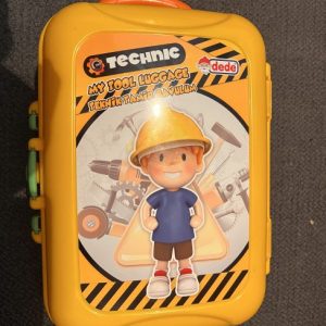 Куферче со алати