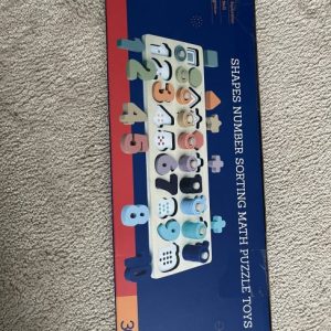 Нова дрвена едукативна сложувалка