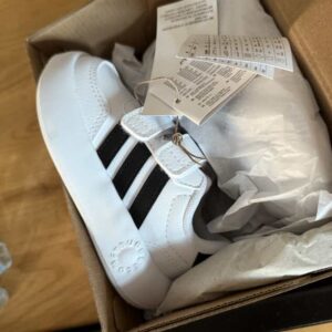 Patiki adidas bubble 21