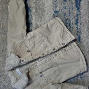 Zara тексас јакна со крзно