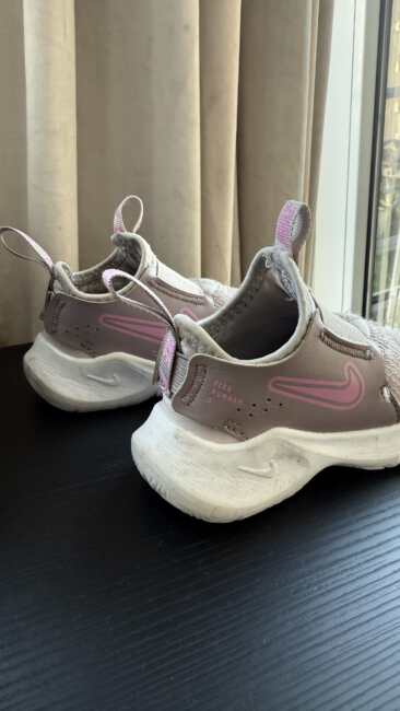 Nike патики број 22